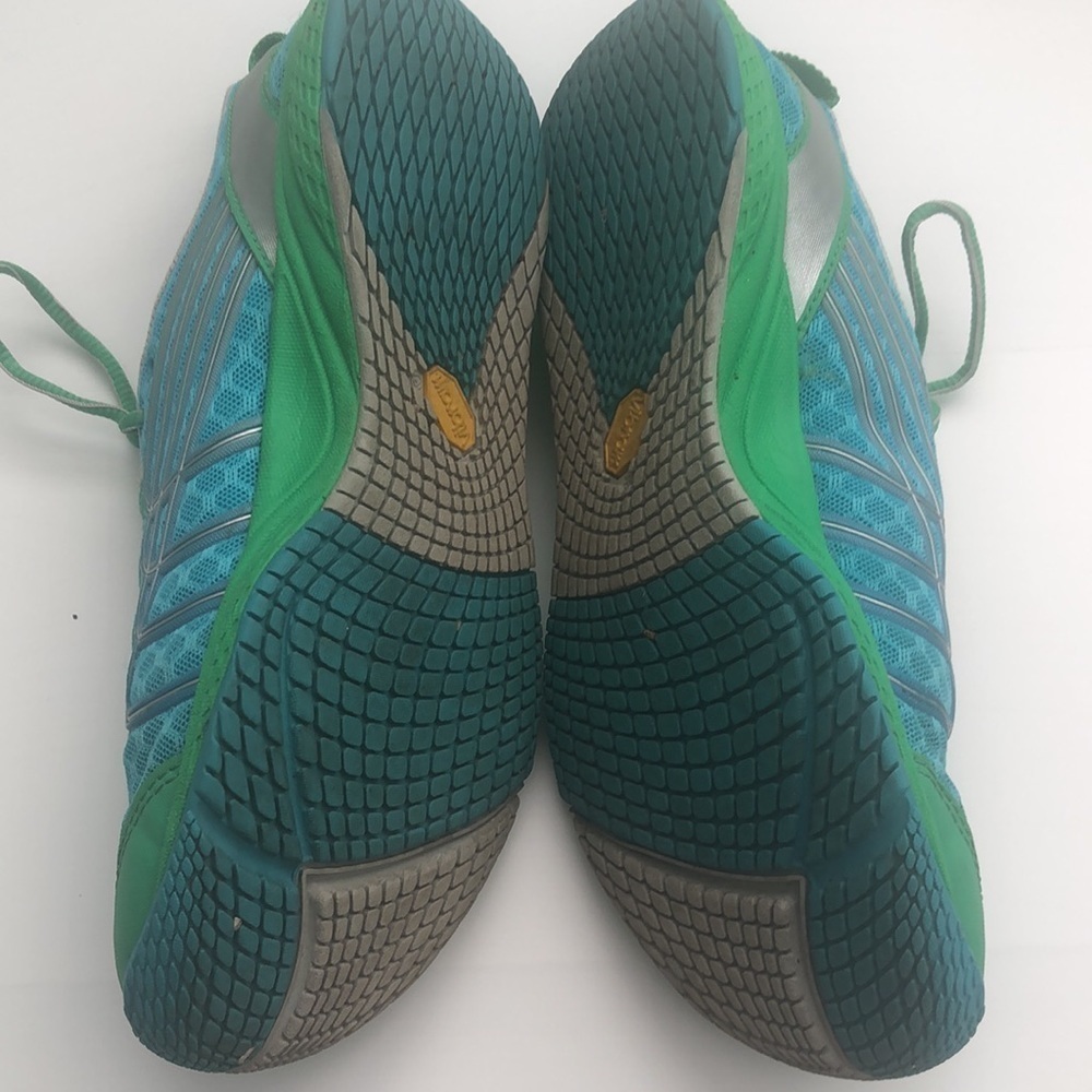 Merrell performance sneakers in blue and green with pull tabs - Picture 6 of 8